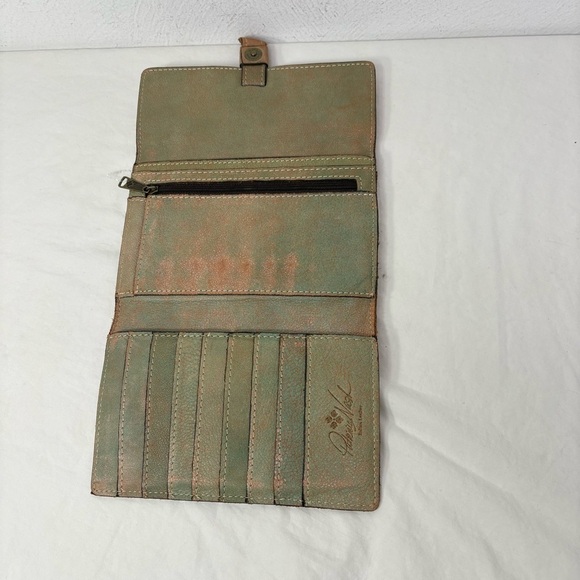 PATRICIA NASH Colli Studded Distressed Wallet - Picture 6 of 11